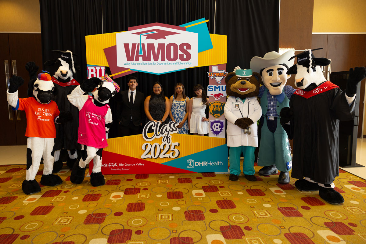 VAMOS Scholars community